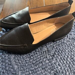 Black Leather Women's Loafers